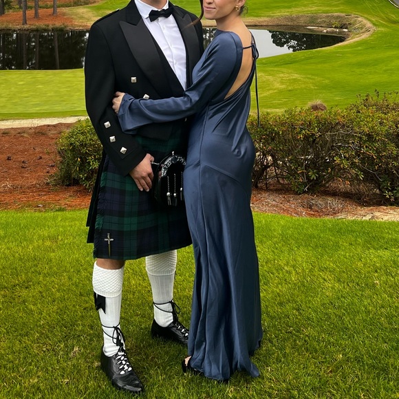 Gramercy maxi dress in navy size small - Picture 9 of 9